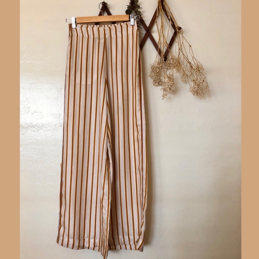 ❀Urban Outfitters Striped Wide Leg Pant XS